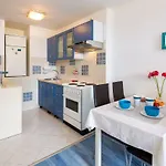 Apartment Dragica