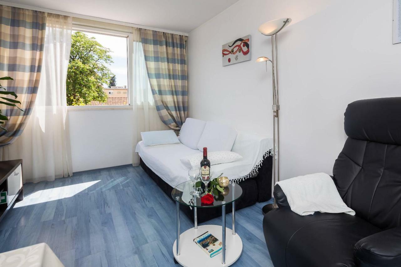 Apartment Dragica